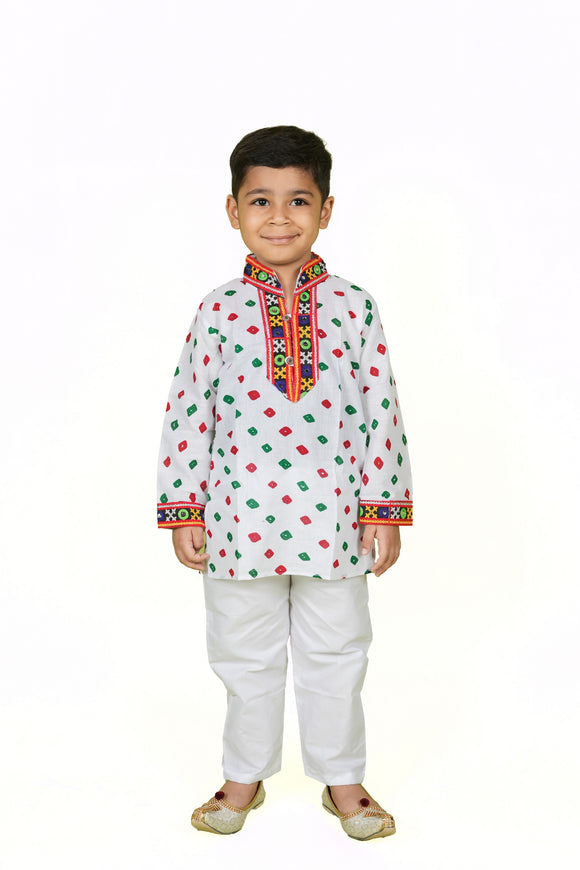 Banjara India Leheriya printed Kurta Set- KP-BDN-White