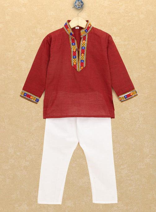 Kutchi Emboidered Kurta Pajama for Boys - Maroon