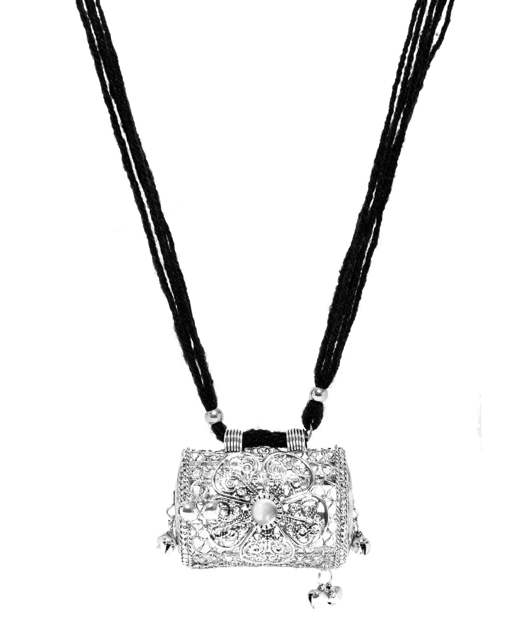 Black Tassle Pendant-Set 3-J014
