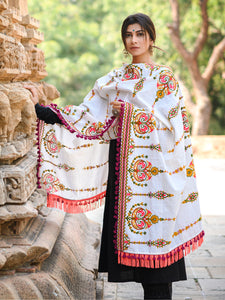 Premium Off-White Heavily Aari Embroidered Handloom Cotton Shawl/Dupatta With Wine Cotton Tassel_MF1600