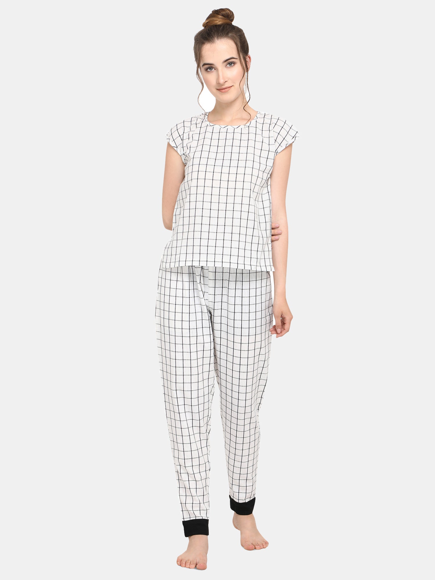 White Checkered Cotton Long Night Suit Set (MFNIGHT2526)
