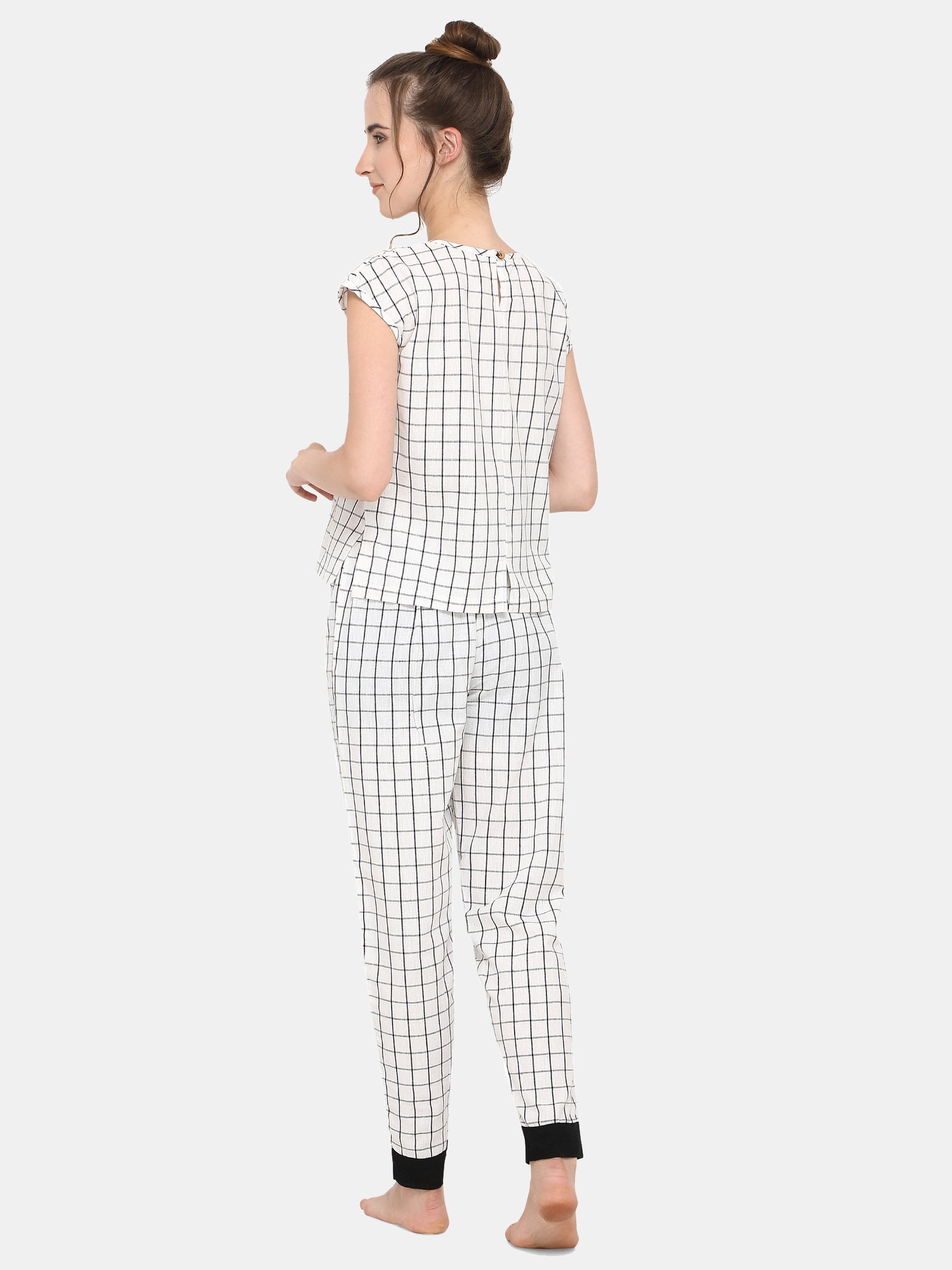 White Checkered Cotton Long Night Suit Set (MFNIGHT2526)
