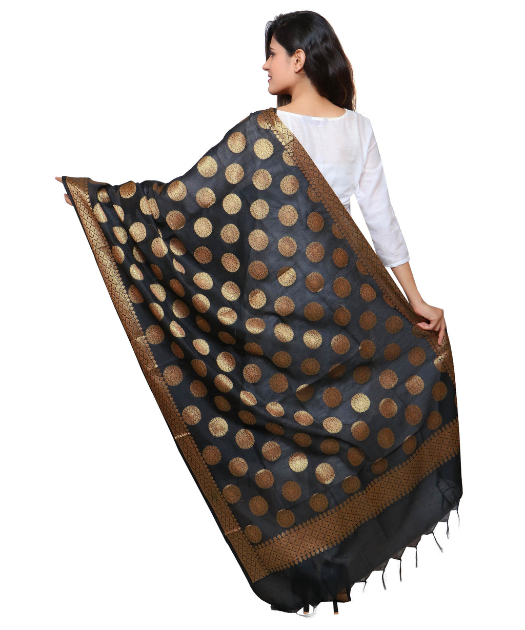 Banarasi Kora Silk Polka Dot Butti Dupatta-Black