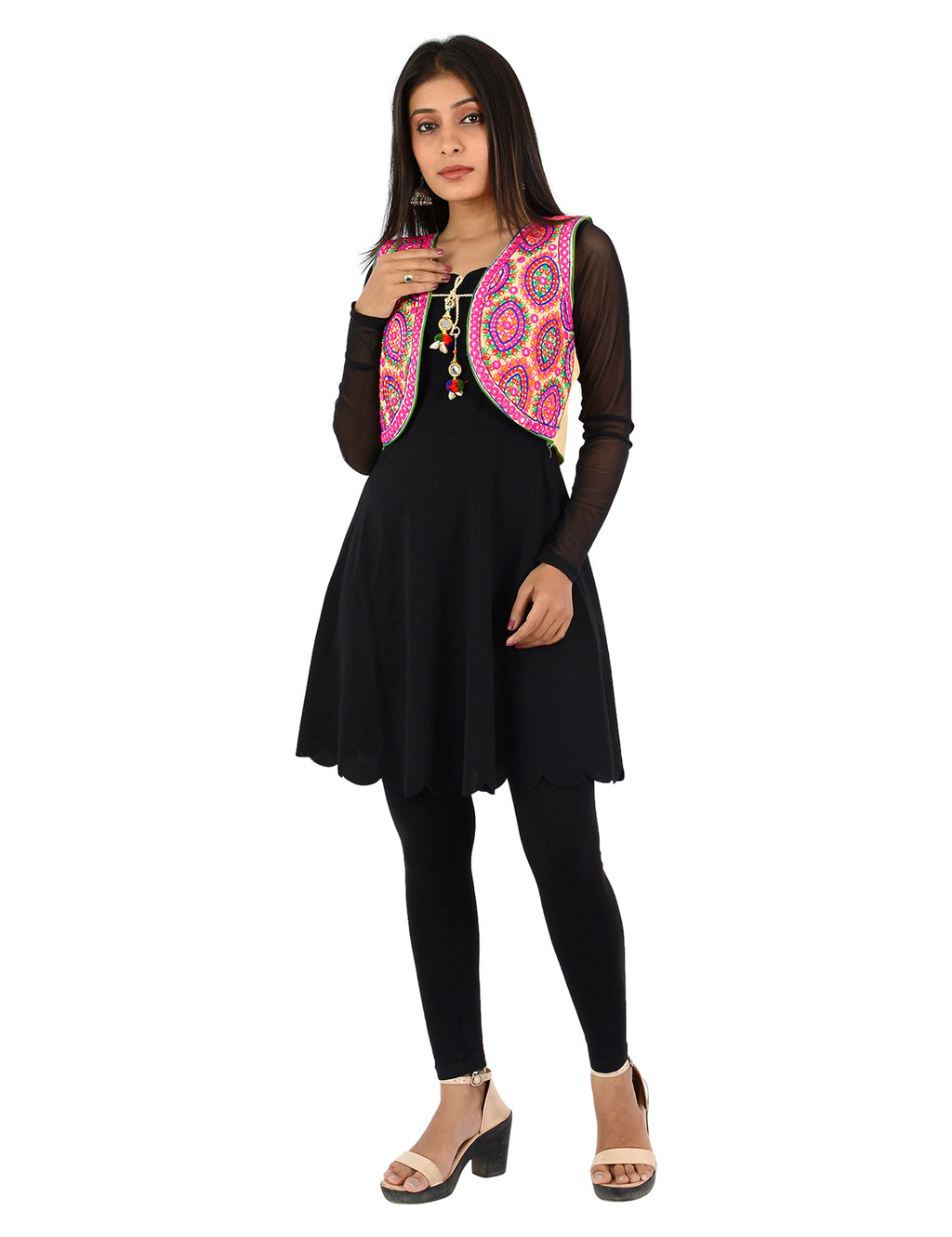Banjara India Women’s Cotton Blend Kutchi Embroidered Sleeveless Short Ethnic Jacket/Koti (SSE-1001) – Beige - Banjara India