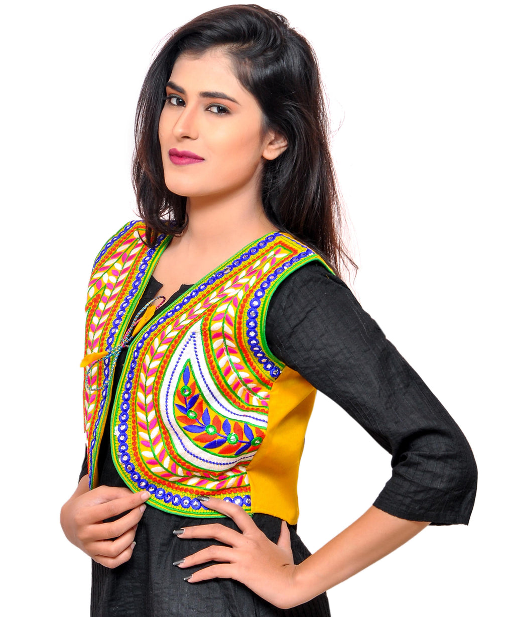 Banjara India Women's Cotton Blend Kutchi Embroidered Sleeveless Short Jacket/Koti/Shrug (Keri) - SSP-KERI05 - Banjara India