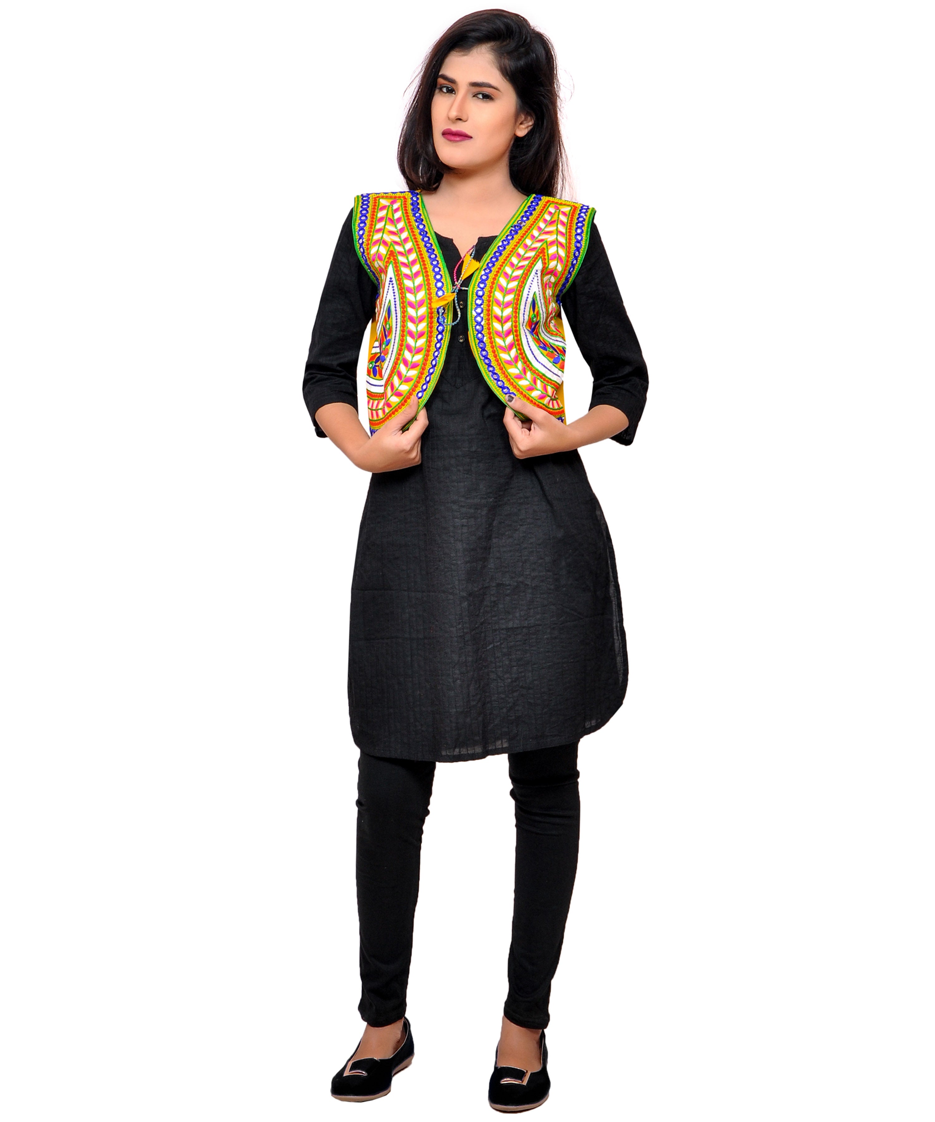 Banjara India Women's Cotton Blend Kutchi Embroidered Sleeveless Short Jacket/Koti/Shrug (Keri) - SSP-KERI05 - Banjara India