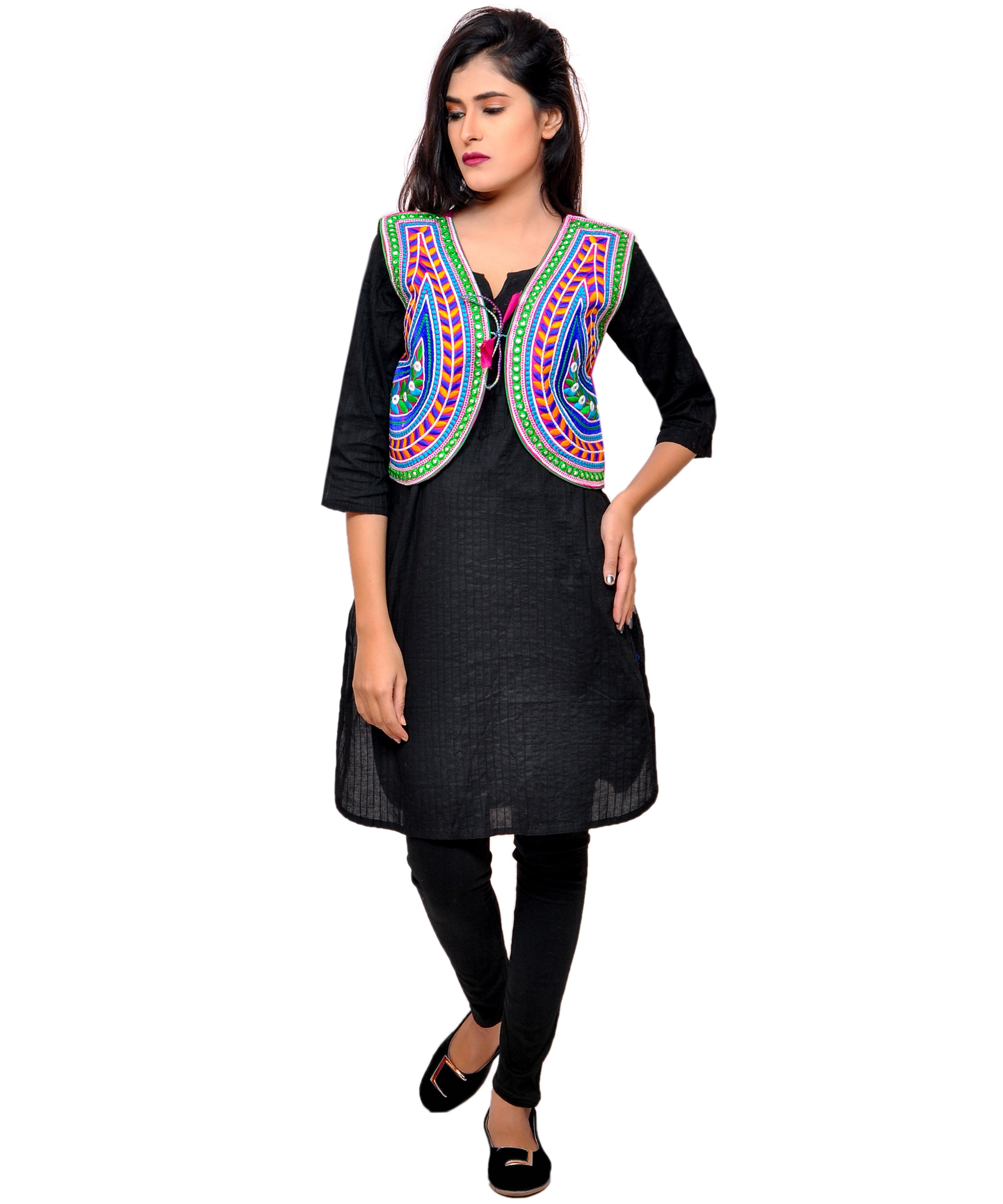Banjara India Women's Cotton Blend Kutchi Embroidered Sleeveless Short Jacket/Koti/Shrug (Keri) - SSP-KERI06 - Banjara India