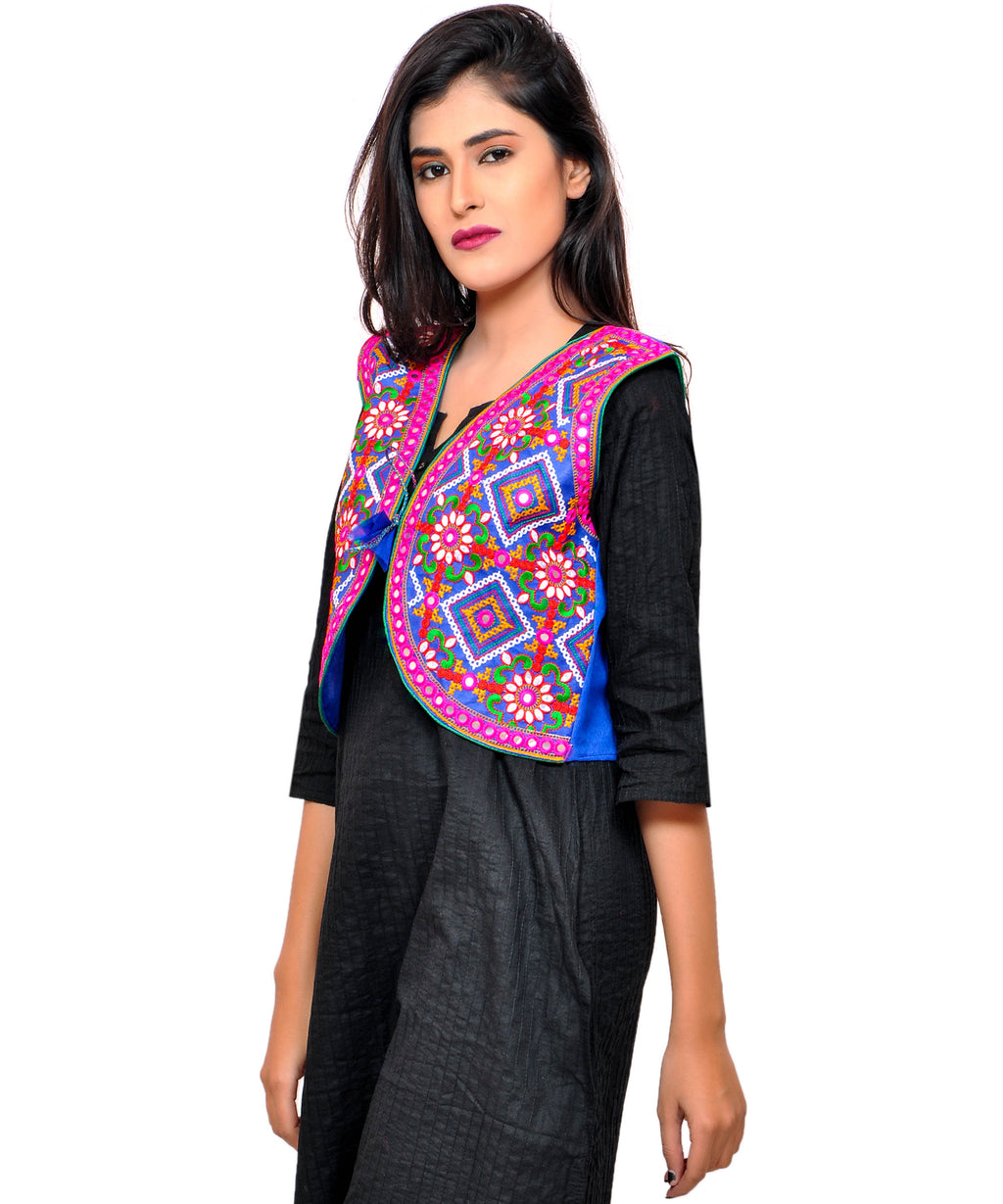 Banjara India Women's Cotton Blend Kutchi Embroidered Sleeveless Short Jacket/Koti/Shrug (Rajwadi) - SSP-RJW04 - Banjara India