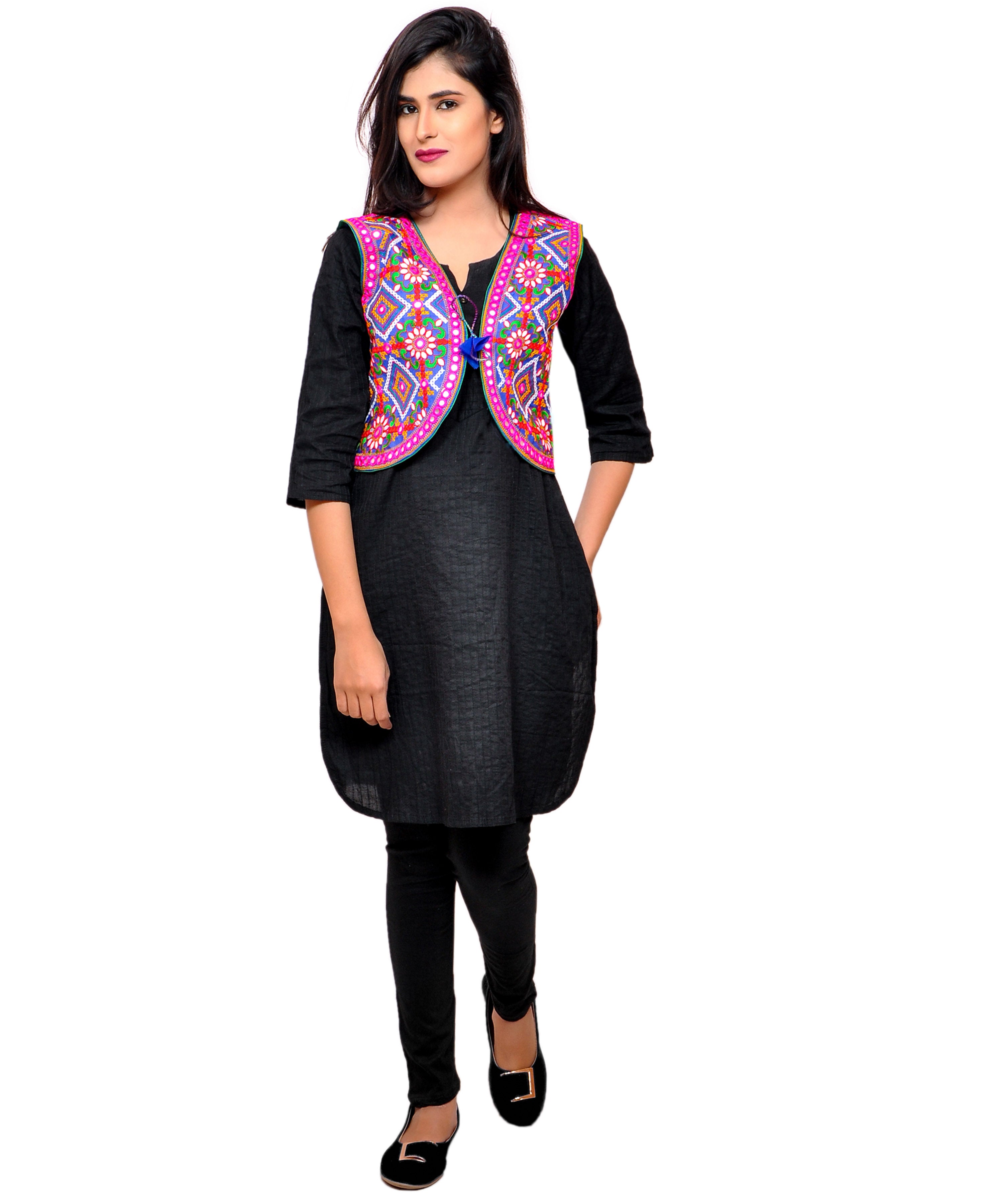 Banjara India Women's Cotton Blend Kutchi Embroidered Sleeveless Short Jacket/Koti/Shrug (Rajwadi) - SSP-RJW04 - Banjara India